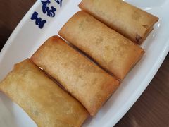 蟹粉春卷-王家沙点心店(南京西路总店)