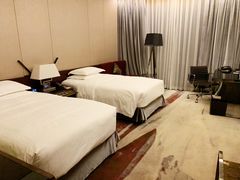 -广州天河希尔顿酒店