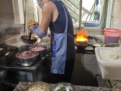 -正宗杨记普洱酸醋米线(总店)