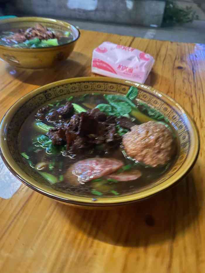 四季春粉面馆(洪都中大道店)-"四季春粉面 开在电信大楼对面 已经是很
