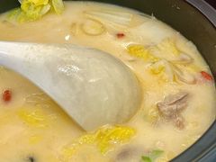 -吴记酱骨炖菜馆(西大直街店)