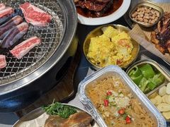 -草家酱蟹炭火烤肉店(珲春南路一店)