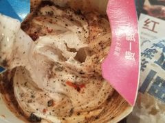 奥利奥草莓麦旋风-麦当劳(长泰商业广场店)