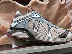 -SALOMON萨洛蒙(青岛海信店)