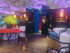 -悦江(梅奔中心店)