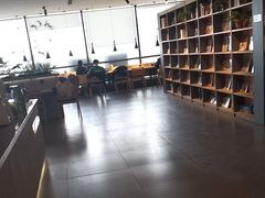 -魔方城市书房(中街益田店)