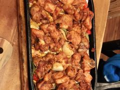 东镇老味道烤鸡块-老东镇啤酒屋海鲜加工·蒸汽海鲜·海鲜烧烤(台东店)