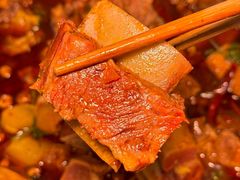 -大众跷脚牛肉馆·非遗传承单位(峨眉山店)