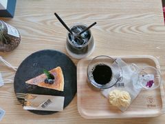 -ZING COFFEE 镜咖啡