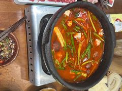 -黔有有贵州酸汤夺夺粉火锅(五味十字店)