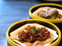 烟熏猪肠肠粉-蝴蝶里·粤菜·点心(龙湖天街&滨江店)