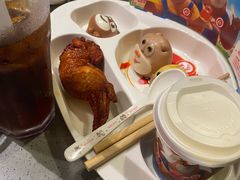 -海底捞火锅(曹安公路店)