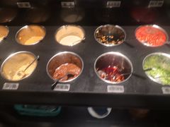 自助调料区-淘米捞·米汤脆鲩鱼火锅(福田皇岗店)