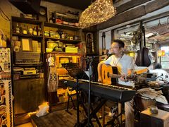-城墙外BAR