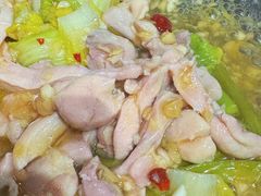 -极有家小鱼小鸡石锅煲(佳兆业店)