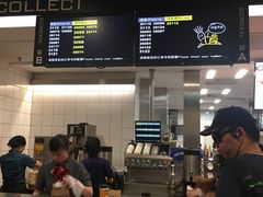 -麦当劳(轻轨曹杨路店)