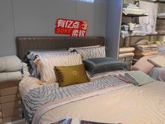 -百盛(万象城店)