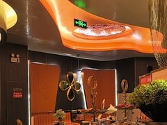-尚善若水·汤泉·SPA·沐足(东方渔人码头店)
