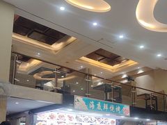 -覃记海鲜美食餐厅