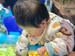 -鸿通城购物中心