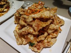 -老码头黑皮肘子锅包肉(赣水路店)