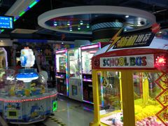 -星悦蓝海欢乐园(石路天虹店)