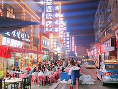 -庞家烧烤客栈(炮台山店)