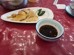 -侬佳蒸菜馆(听潮店)