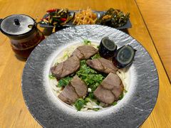 烧椒牛腱拌面-面乙新派手擀面(大悦城店)