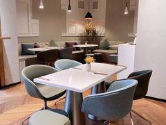 大堂-潮一不贰·法式甜品·生日蛋糕·西式简餐(外滩店)