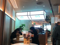 -百春原湖南牛肉粉(百联世纪店)