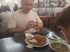 -建国蚵煎蚵面
