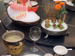 -半岛翡丽海鲜自助餐厅(观风亭店)