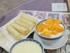 -周大娘牛乳(旧寨古村总店)