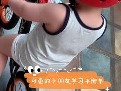 -八爪矩阵极限运动馆·儿童平衡车·感统训练(南海子公园校区)