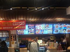 -西部马华清真兰州牛肉面·烧烤夜市(三里河店)