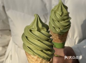 很早就听说这个抹茶冰淇淋在北京超级火