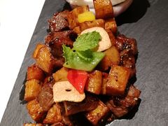 椰果杏鲍菇牛肉粒-闻见中国海南菜(K11店)