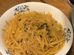 -偶屋里钵少爷(时代广场店)