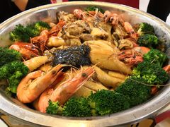 -东豪园林海鲜酒家(南港路辅路店)