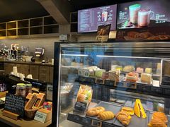 -星巴克(西藏路店)