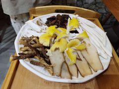-大理董·董家小厨野生菌火锅(古城旗舰店)