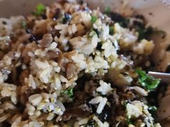 -CowCow其其·牛杂咖啡公司(六运店)