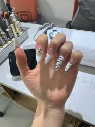 -艾珂·美甲美睫