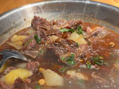 -大众跷脚牛肉馆·非遗传承单位(峨眉山店)