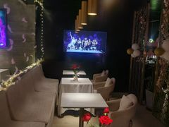 -Bo Lounge & BOA Club