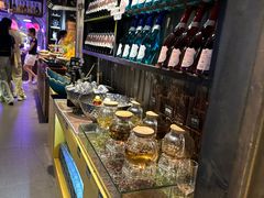 -领鲜活海鲜榴莲自助火锅(东门店)