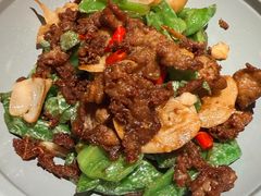 -耶里夏丽·新疆菜·28年喀什老馆(田林东路店)