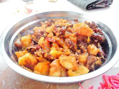 兔子炖土豆-鸡炖兔