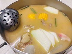 -肥仔文澳门猪骨煲(南京西路店)